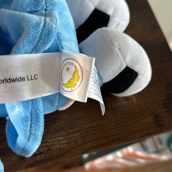 Animal Adventure Peanuts - Lucy Collectible Plush Doll 8” - Picture 4 of 7